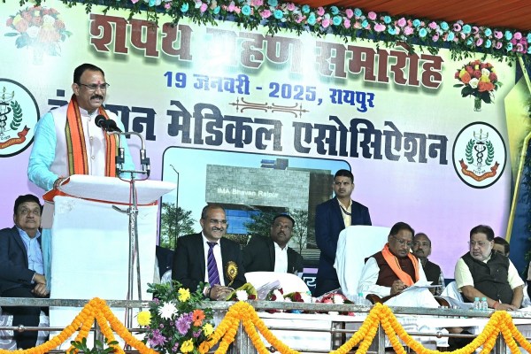 स्वास्थ्य मंत्री श्याम बिहारी जायसवाल