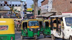 डीसीपी ने कार में बैठे-बैठे तीन दरोगाओं को इस हालत में देखा कि कर दिया लाइन
हाजिर, डीसीपी ट्रैफिक को भी पत्र - image