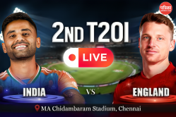 IND vs ENG 2nd T20: इंग्लैंड ने भारत को दिया 166 रनों का लक्ष्य, अक्षर और
चक्रवर्ती ने झटके दो- दो विकेट - image