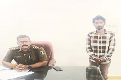 CG News: पुलिस ने निकाली युवक की रंगबाजी, शराब दुकान के पास कर रहा था ऐसी हरकत… - image