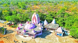 Religious place : रामायण काल से जुड़ी है प्रकृति की खूबसूरती से भरपूर मां
सियादेवीं की गाथा - image