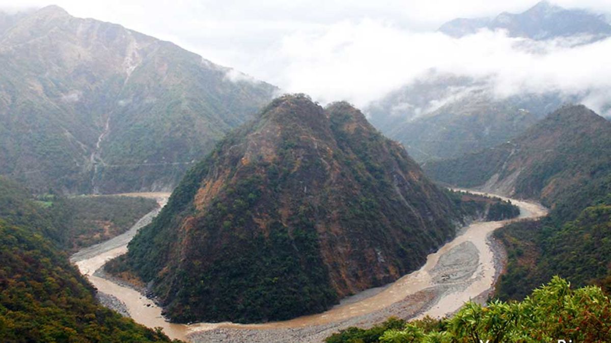 The water level of Yamuna river has fallen in Uttarakhand