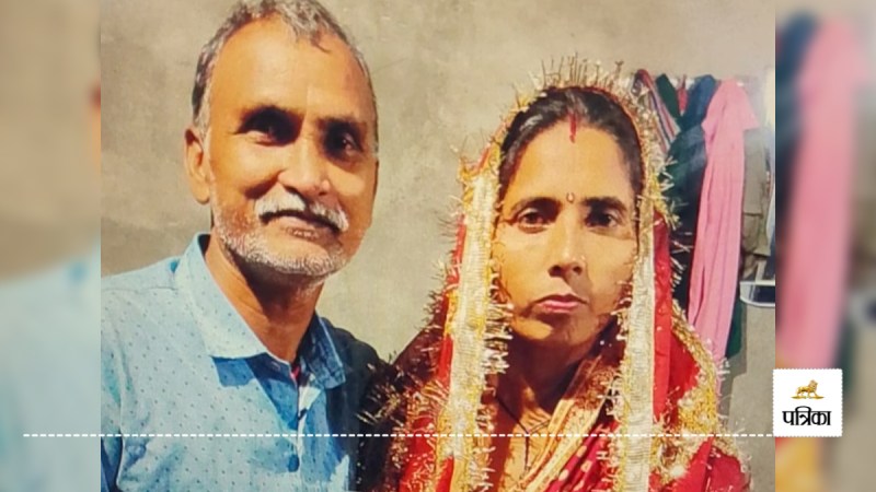 Truck crushes bike riding couple in Moradabad Accident