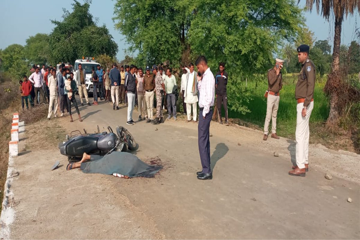 मोहांसा सरपंच की धारदार हथियार से निर्मम हत्या, गांव में फैपली दहशत