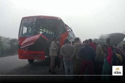 Bahraich Accident: लखनऊ- बहराइच हाईवे पर दो रोडवेज बस आपस में भिड़ी, आधा दर्जन
यात्री घायल, मची चीख पुकार - image