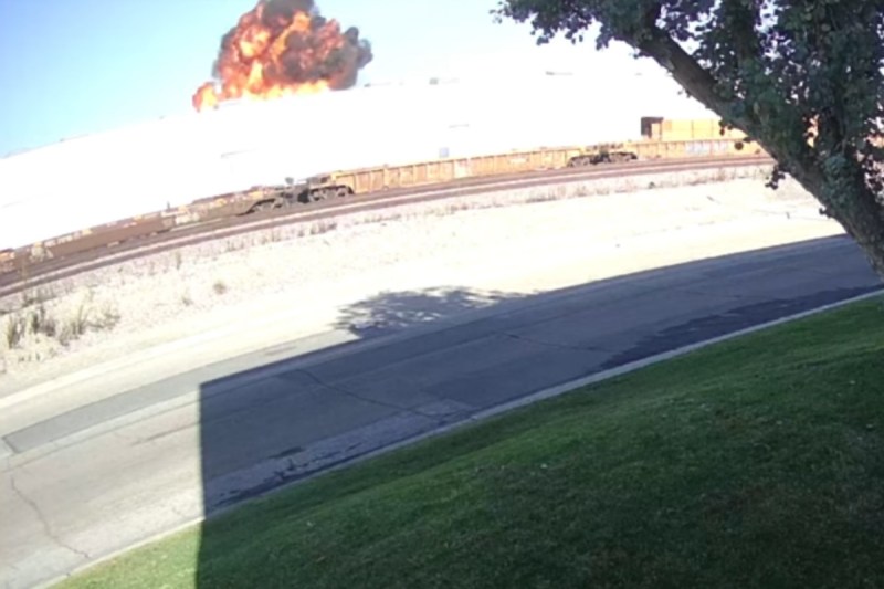 Plane crashes in California