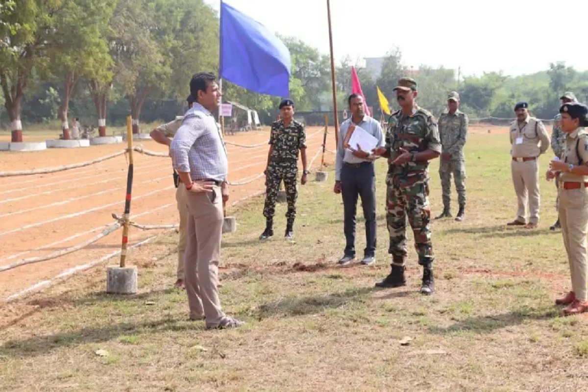 CG Police Bharti: फिर से शुरू होगी राजनांदगांव रेंज की आरक्षक भर्ती प्रक्रिया, आईजी ने दी अहम जानकारी