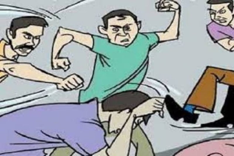 CG News: एसडीएम दफ्तर में मारपीट, जमीन दलाल और पटवारी आपस में भिड़े