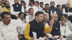 Congress leader बोले – सोनिया, राहुल संविधान बचाने में लगे, मुख्यमंत्री पंगु
हैं… - image