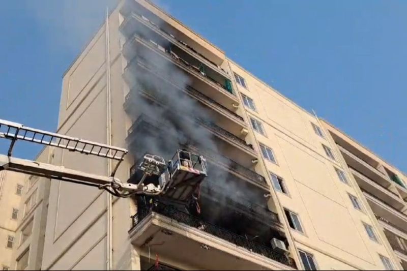 huge fire broke out on the fourth floor of flat Amrit Kalash in Shalimar Residential Society of Alwar