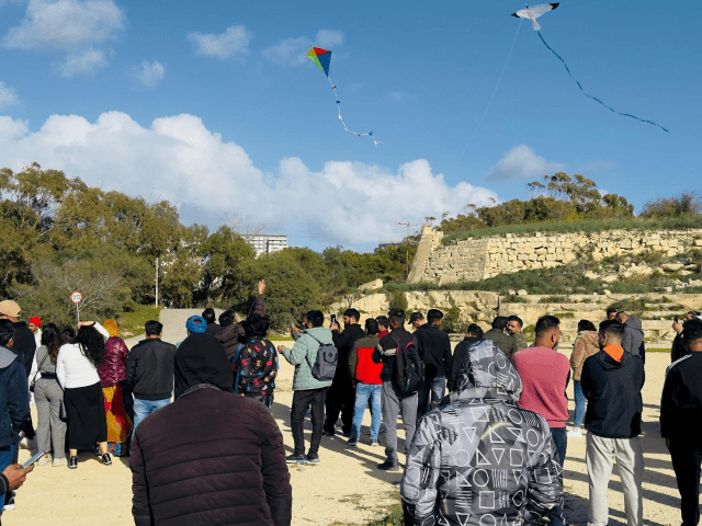 NRIs gathered in Europe due to the efforts of Malta Dholi Meena flew kites on Makar Sankranti.