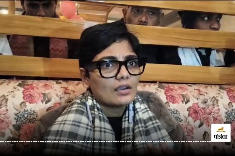 Neha Singh Rathore, Neha Singh Rathore FIR, Neha Singh Rathore latest news, Pahalgam terrorist attack, Government criticism India ,Freedom of speech India, BJP criticism ,Neha Singh Rathore controversy ,Social media FIR India, Political censorship India