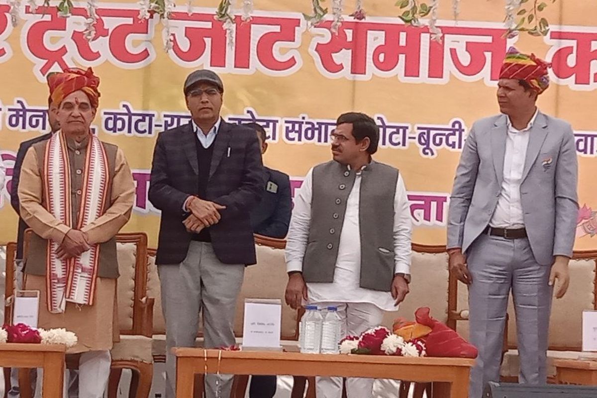 जलदाय मंत्री कन्हैयालाल चौधरी