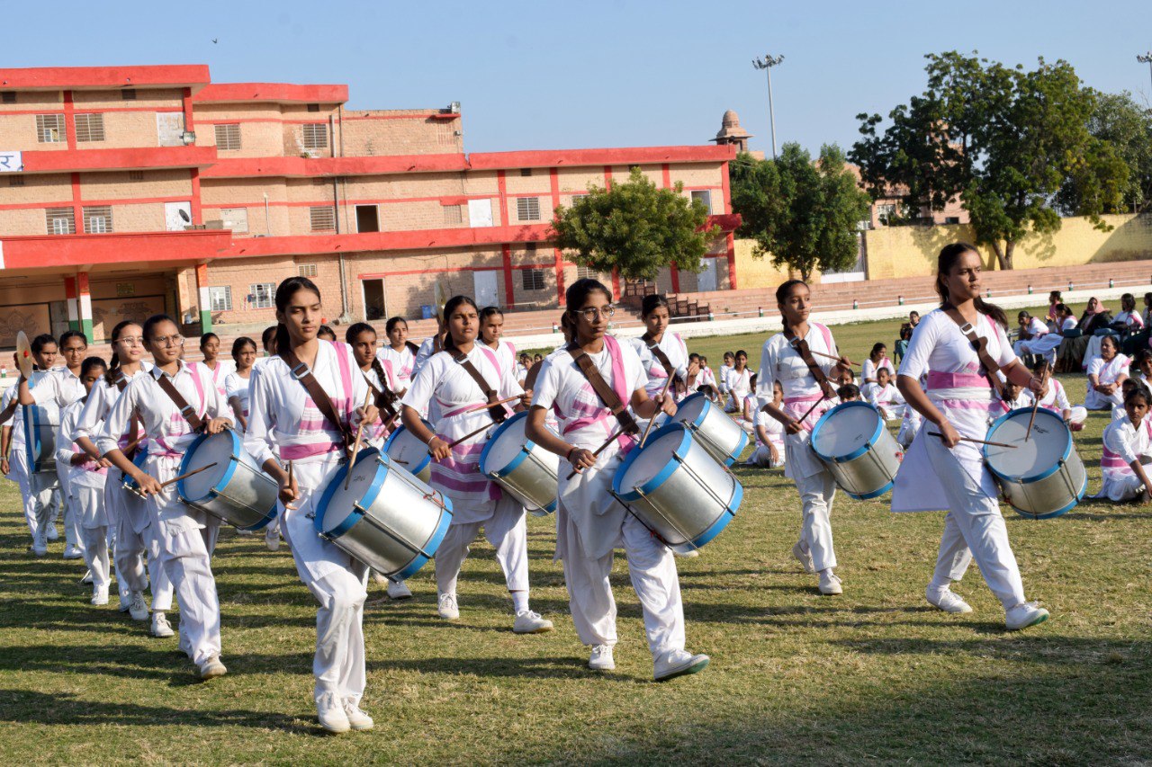 सेविकाओं ने किया घोष की ताल पर योग-व्यायाम