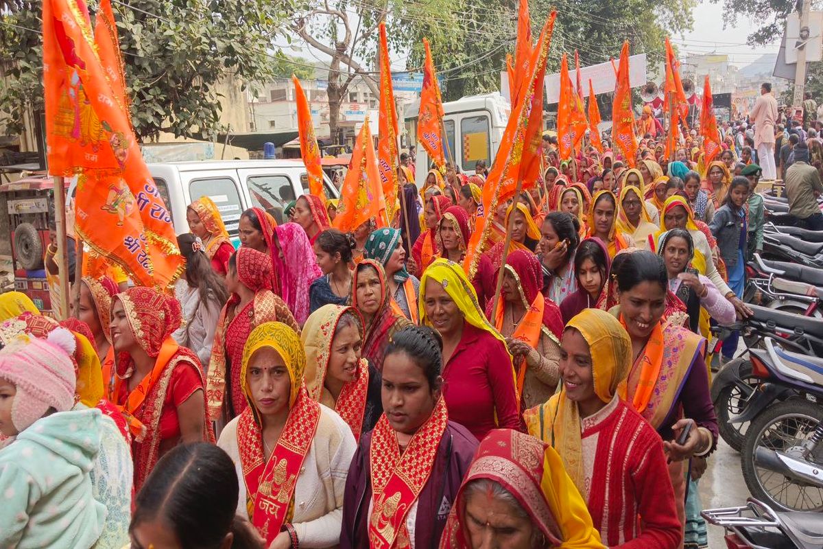 VIDEO: राम मंदिर प्राण-प्रतिष्ठा वार्षिक महोत्सव पर निकली शोभायात्रा और आकर्षक
झांकी