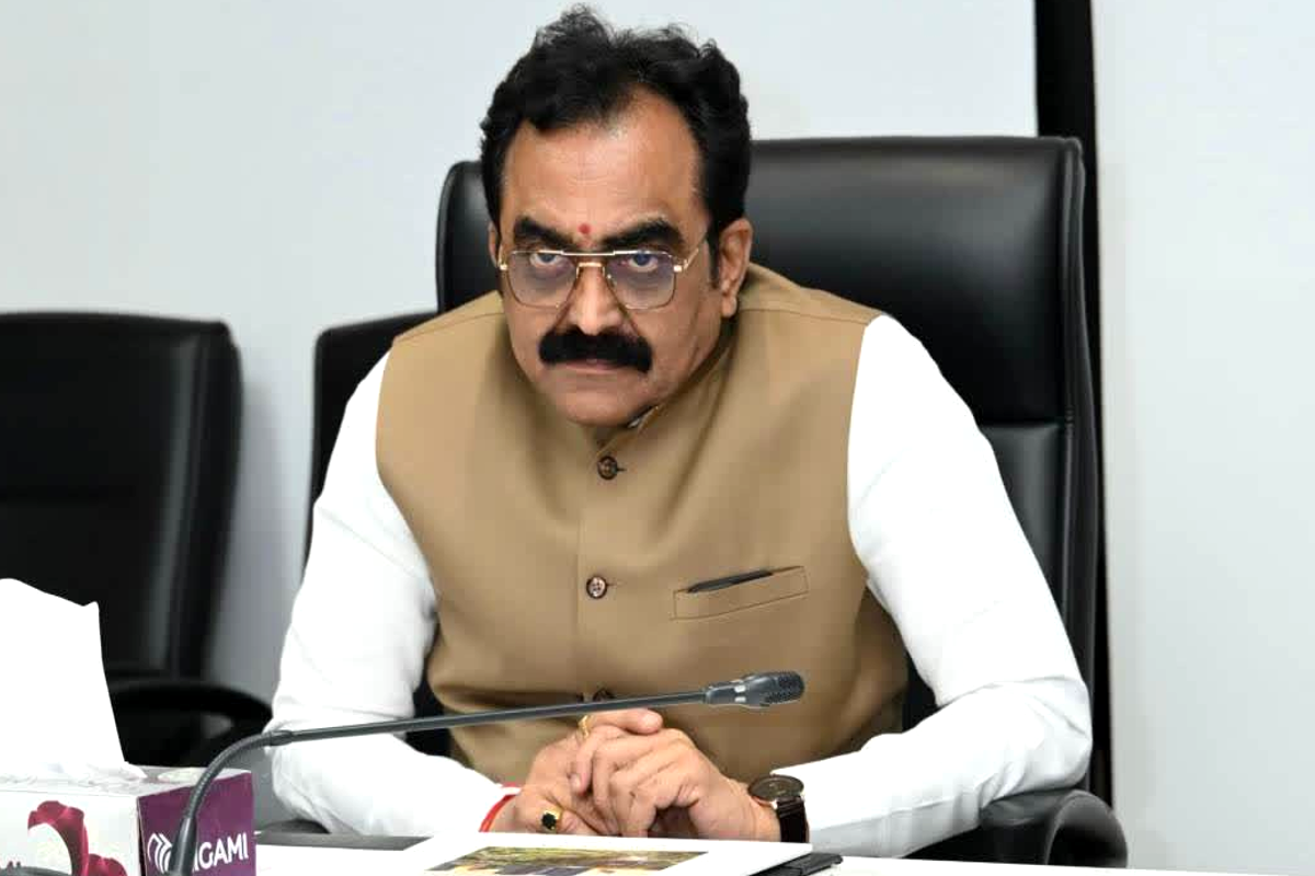 Minister Rakesh Singh Health Update