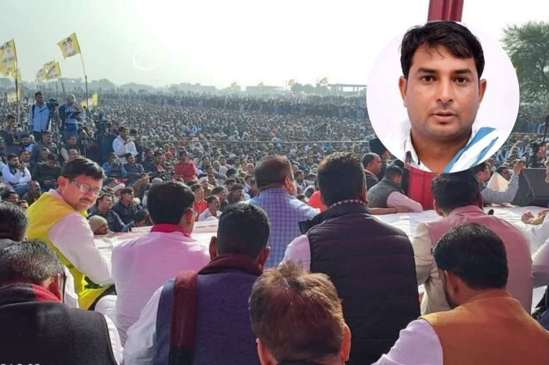 villagers installed boards in the name of Naresh Meena In Samravata of Tonk