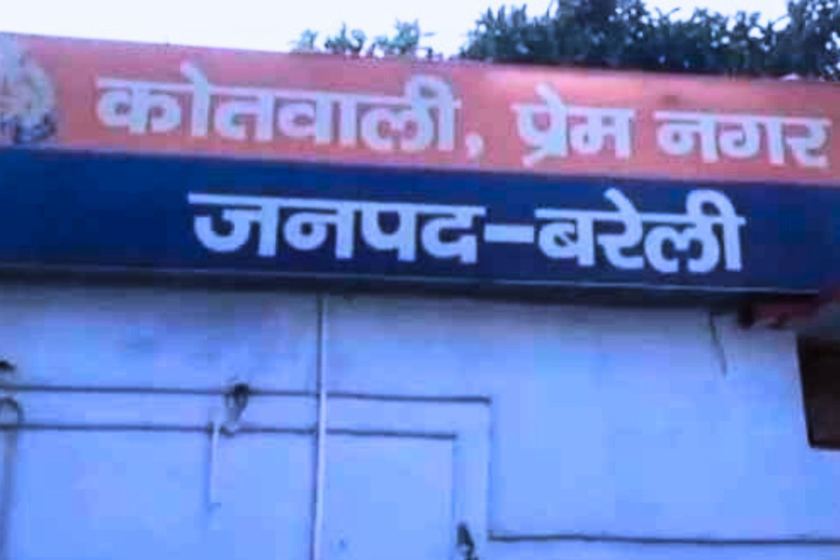 तलाक के बाद 40 लाख मांग रही पत्नी, विरोध करने पर भाईयों ने की धुनाई, 8 पर मुकदमा
दर्ज