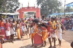 Mavli Mela 2025: विश्व प्रसिद्ध माता मावली मेले का हुआ शुभारंभ, सैकड़ों साल
पुराना है इसका इतिहास, देवी-देवताओं का होता है मिलन - image