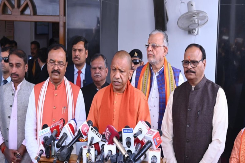 बजट सत्र (2025-26) प्रारंभ होने के पहले मुख्यमंत्री ने की पत्रकारों से बातचीत