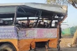 Auraiya Accident: रोडवेज बस कार और ट्रक आपस में टकराई दो की मौत,8 घायल मची चीख
पुकार - image