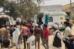 Bahraich Accident: बोर्ड परीक्षा देकर लौट रहे छात्र की बाइक अनियंत्रित होकर पलटी
एक की मौत एक घायल - image