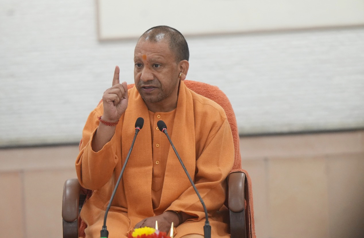 UP में कर्मचारियों के लिए सख्त नियम: वेतन भुगतान पर रोक!