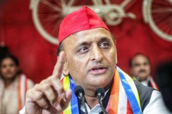 Akhilesh Stock Market: भारतीय शेयर बाजार में गिरावट पर अखिलेश यादव का तीखा वार - image