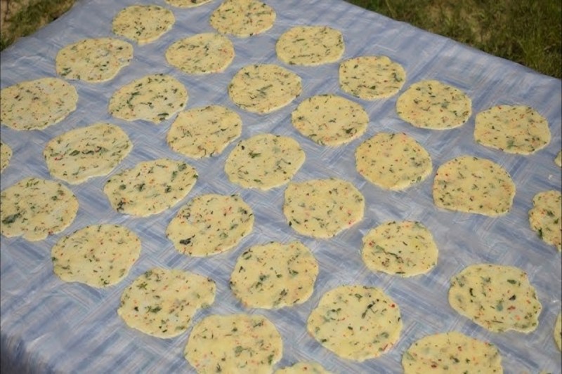 आलू के दाम घटे, घर-घर में बनेगा चिप्स और पापड़