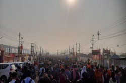 Prayagraj Sangam Station: स्नान पर्व से पहले प्रयागराज संगम स्टेशन बंद, भारी
भीड़ के चलते उठाया गया कदम - image