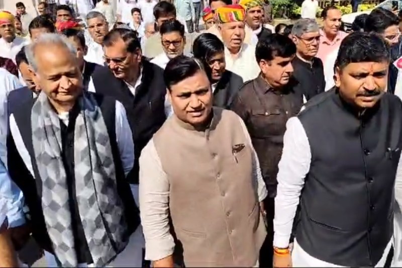 Ashok Gehlot and Govind Singh Dotasara