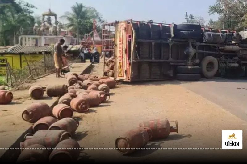 Balod News: NH 30 पर बड़ा हादसा! गैस सिलेंडर से भरा ट्रक ट्रैक्टर से टकराया, ड्राइवर की मौके पर ही मौत