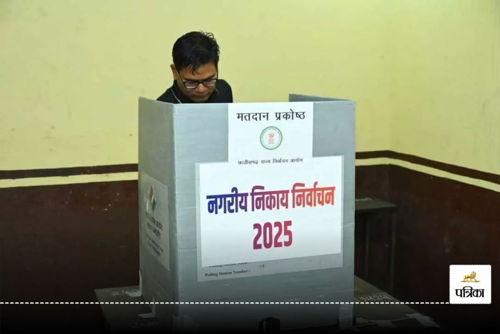 CG Election 2025 LIVE: रायगढ़ में वित्त मंत्री ओपी चौधरी ने डाला वोट