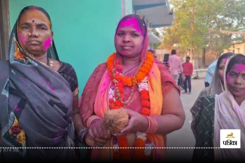 Janjgir Champa News: नवनिर्वाचित महिला सरपंच की मौत, विजय रैली के बाद बिगड़ी थी तबियत, गांव में शोक का माहौल