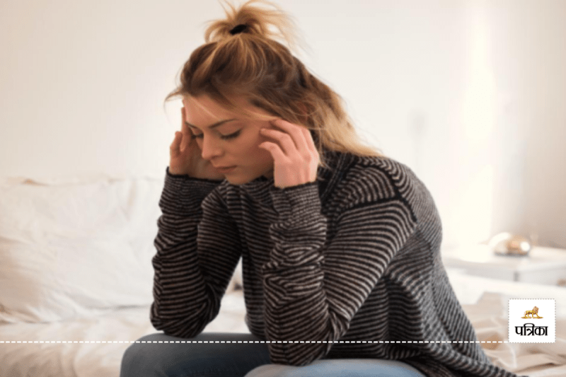 Disadvantages of sleeping late at Night