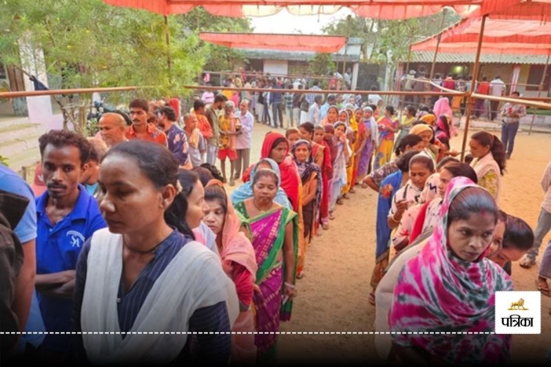 CG Panchayat Chunav 2025: त्रि-स्तरीय पंचायत चुनाव के दूसरे चरण की वोटिंग शुरू, 43 ब्लॉकों में अपनी सरकार चुनेंगे मतदाता