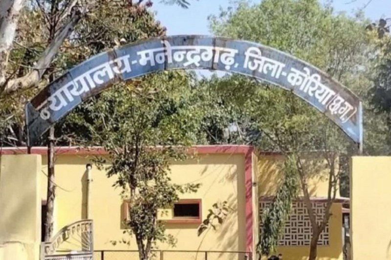 Love crime: ब्रेकअप के बाद प्रेमिका को मिलने बुलाया, फिर सिर कुचलकर फेंक दिया था खाई में, प्रेमी को मिली ये सजा