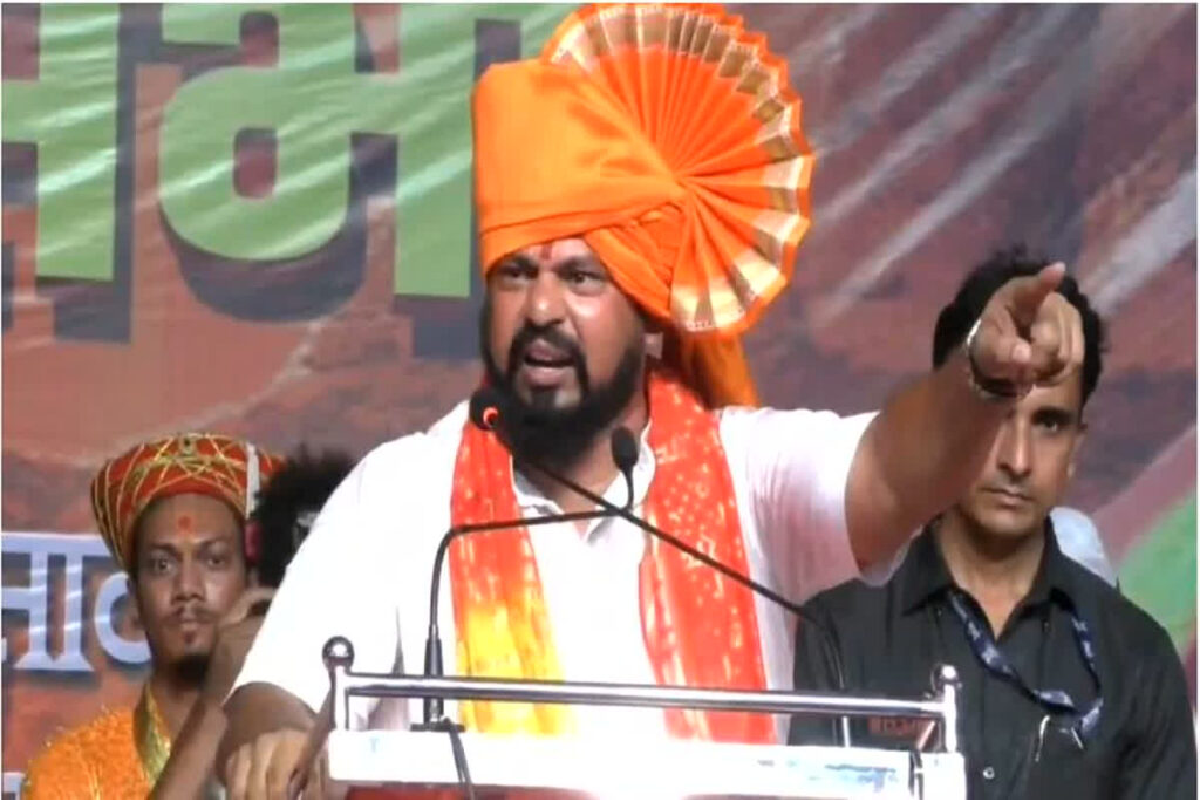controversial remarks on ola and uber by MLA T Raja Singh in Singh Garjana program indore mp