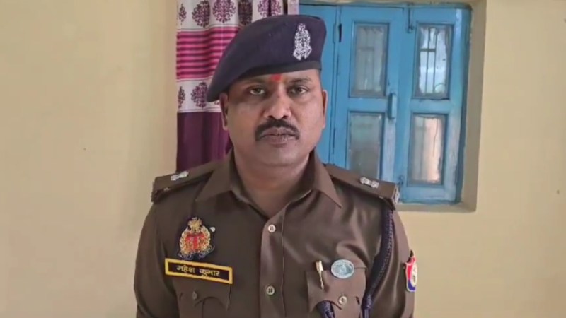घटना की जानकारी देते अपर पुलिस उपायुक्त दक्षिण महेश कुमार