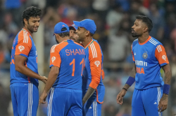 IND vs ENG 5th T20 Highlights: दहाई का आंकड़ा भी पार नहीं कर पाए इंग्लैंड के 9
बल्लेबाज, भारत ने 150 रन के बड़े अंतर से हरा सीरीज पर 4-1 से जमाया कब्जा - image