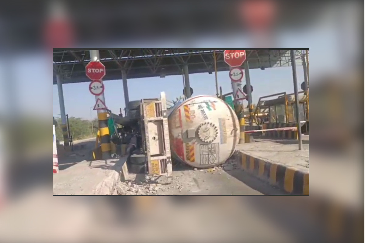 Rajasthan LPG Tanker Overturns, Major Accident Averted