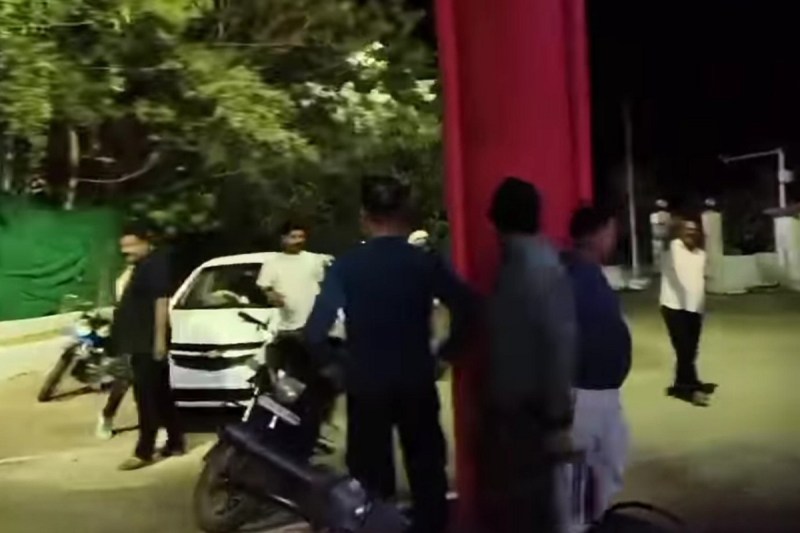 Beaten in police station: थाना परिसर में मारपीट, स्वास्थ्य मंत्री के भांजे समेत 4 के खिलाफ अपराध दर्ज