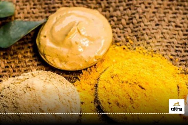 Multani Mitti and Turmeric