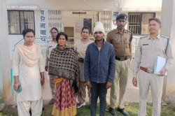 CG murder case: पत्नी बोली- शराब मत पीना तो पति ने गला दबाकर मार डाला, फिर मां
के साथ पुलिस को बताई झूठी कहानी - image