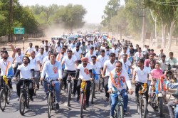 राजस्थान में NSUI ने ‘नशा छोड़ो, जीवन जोड़ो’ यात्रा की शुरू, जैसलमेर से जयपुर तक
साइकिल से चलेंगे हजारों कार्यकर्ता - image