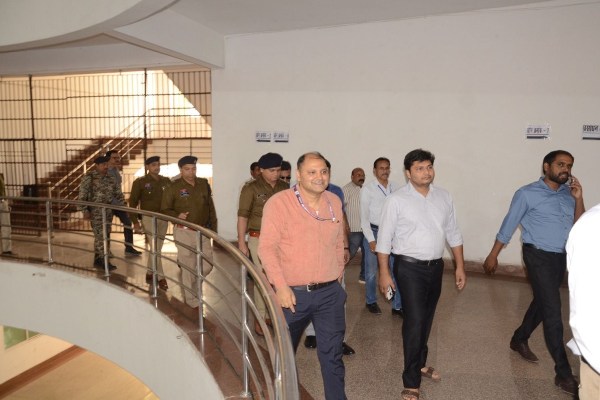 जिला पंचायत सीईओ विश्वदीप