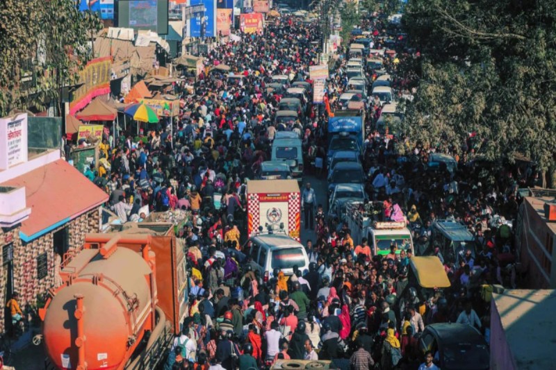 शनिवार-रविवार को भारी भीड़ की आशंका के चलते प्रशासन का बड़ा फैसला