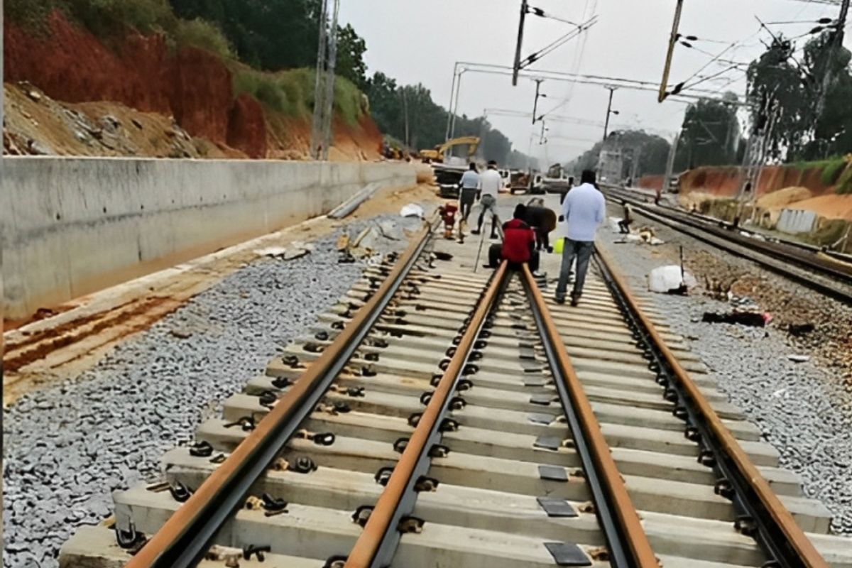 Indian Railways: राजस्थान में एक और रूट पर दोहरीकरण कार्य शुरू, बनेंगे 300 नए
पुल; सुगम होगा रेल सफर