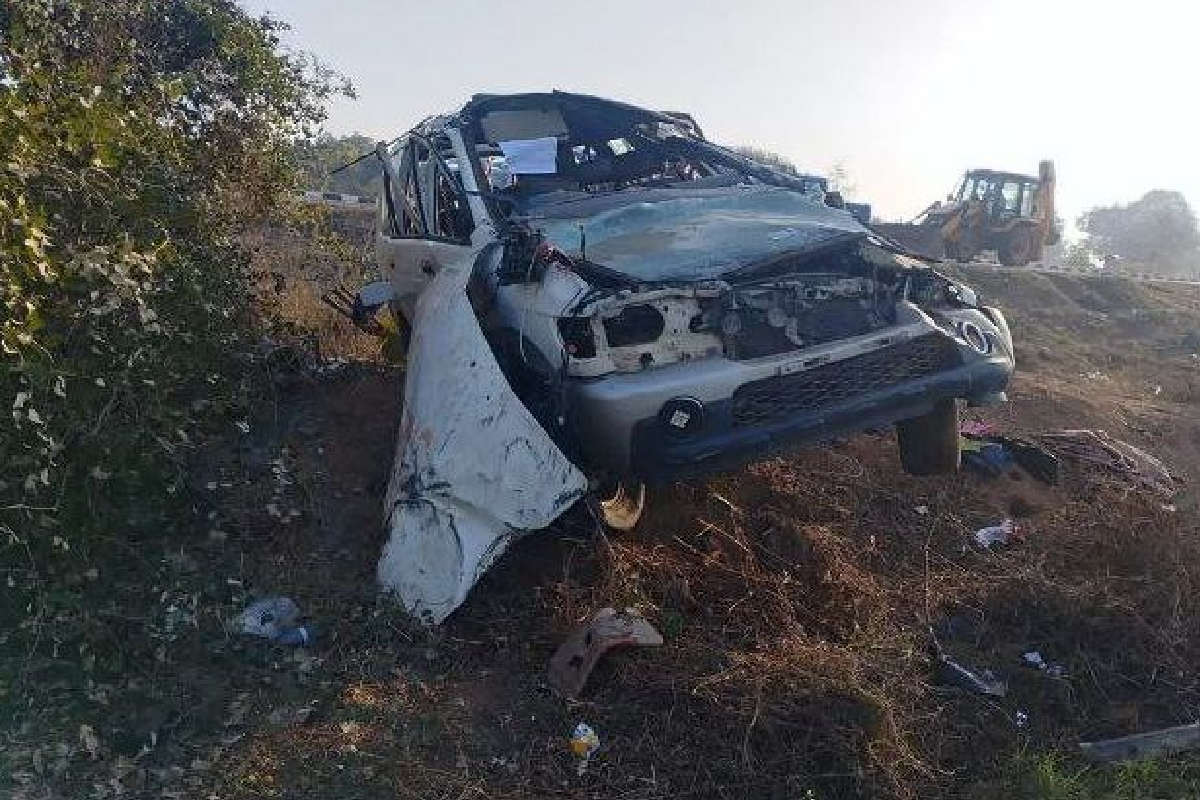 bageshwar dham road accident