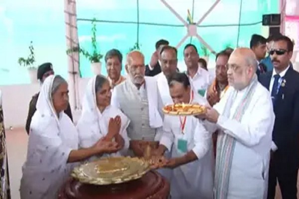 Amit Shah In CG: आचार्य विद्यासागर के समाधि स्थल में गृहमंत्री अमित शाह ने किया भूमिपूजन, देखें तस्वीरें